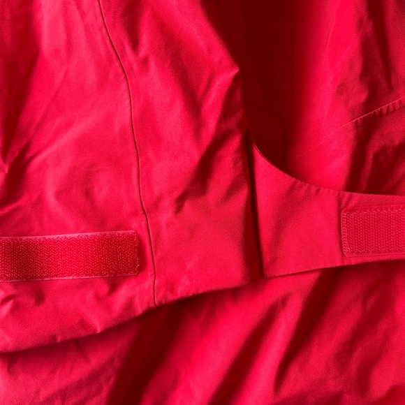 Stio Men's 100% Nylon Rain Jacket Red Waterproof Pockets Soft Shell Full Zip XL - Picture 7 of 14